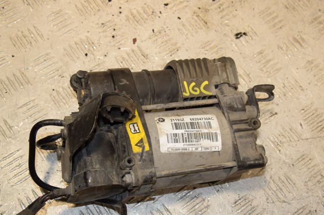 Компресор пневмоподвески 68204730AC CHRYSLER