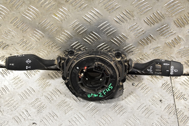 Перемикачі 6827369 BMW