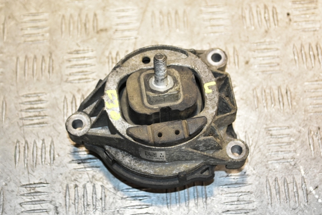 Ліва подушка двигуна 6856183 BMW