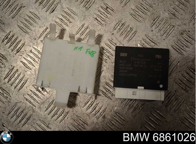Модуль (блок ЕБУ) управління парктроніком 6861026 BMW