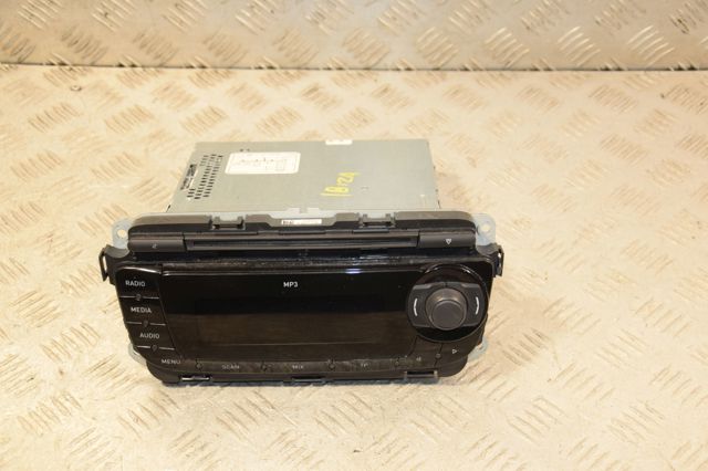 Магнітола 6J1035153G VAG