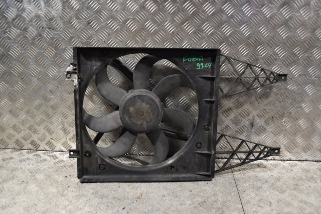 Вентилятор радиатора 7 лопастей в сборе с диффузором skoda 6Q0121207L