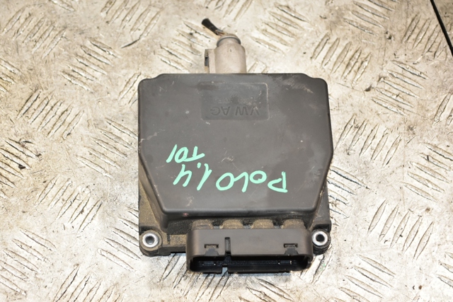 Модуль (ЕБУ) управління турбіною 6Q0906625A VAG