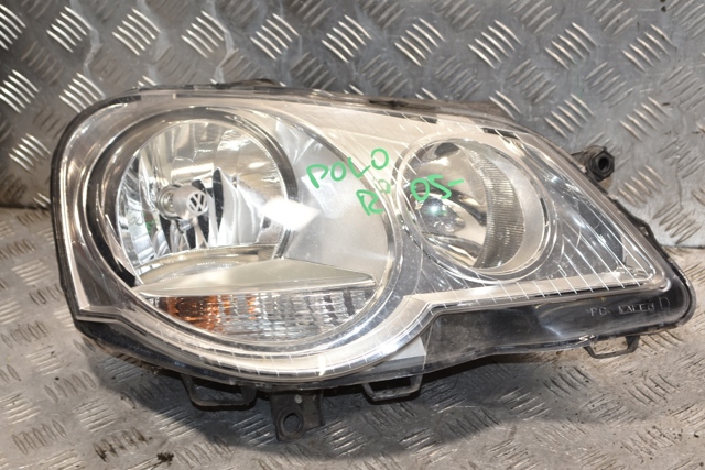 Основна фара - вставка 6Q1941008AK VAG