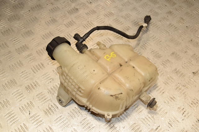Водяний бачок системи охолодження 7617362 BMW