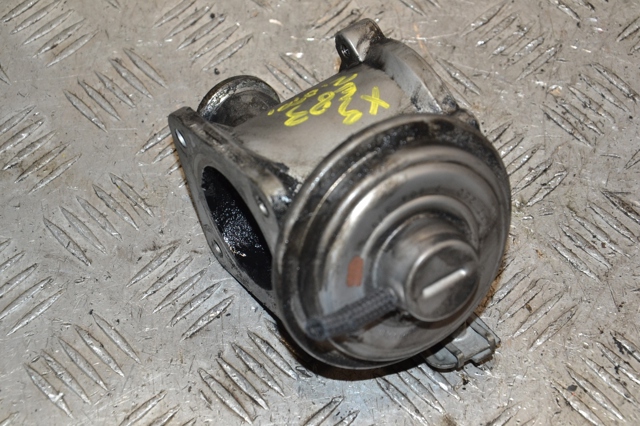 Клапан рециркуляції відпрацьованих газів EGR 7804379 BMW