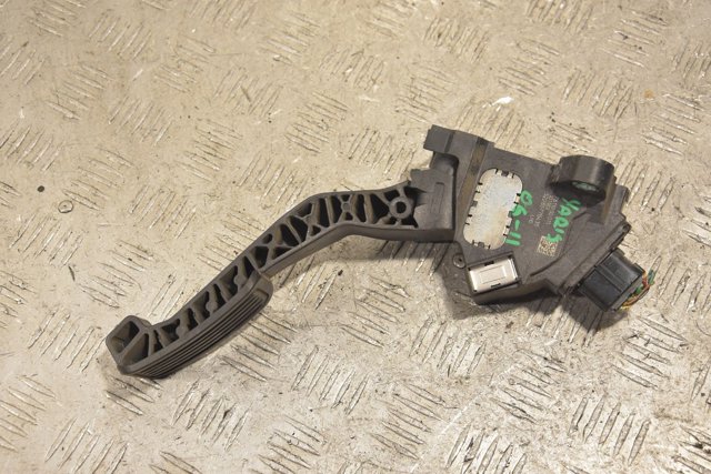 Педаль акселератора 781100D011 TOYOTA