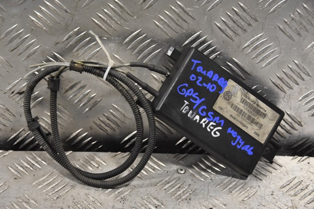 Підсилювач сигналу антени 7L6035507J VAG