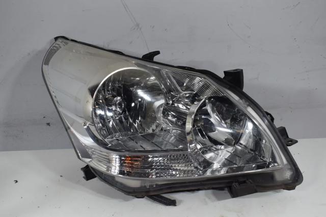 Фара комбінована, передня 811300F090 TOYOTA