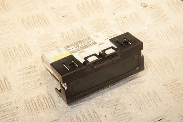 Бортовий комп'ютер 8200028364 RENAULT