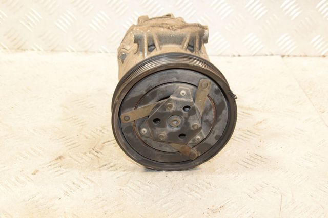 Насос кондиціонера 8200050141 RENAULT
