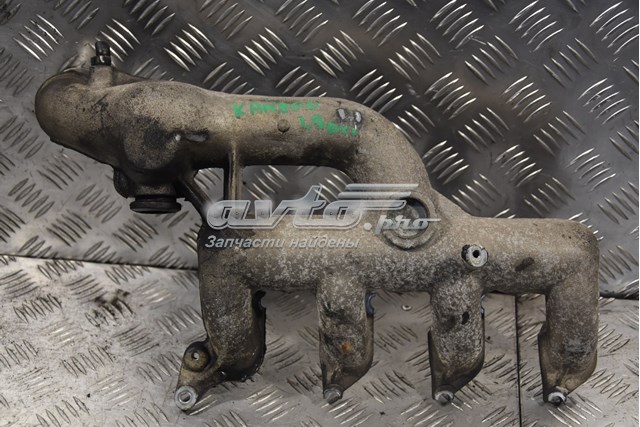 Колектор випускний 8200118464 RENAULT
