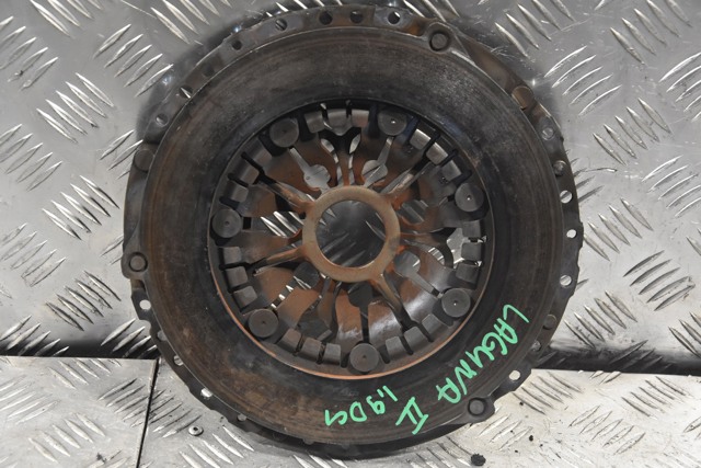 Комплект зчеплення (3 частини) 8200181392 RENAULT