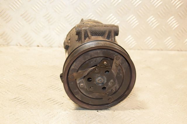 Компресор холодоагенту 8200470242 RENAULT