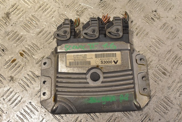 Мізки мотора Renault Scenic 2