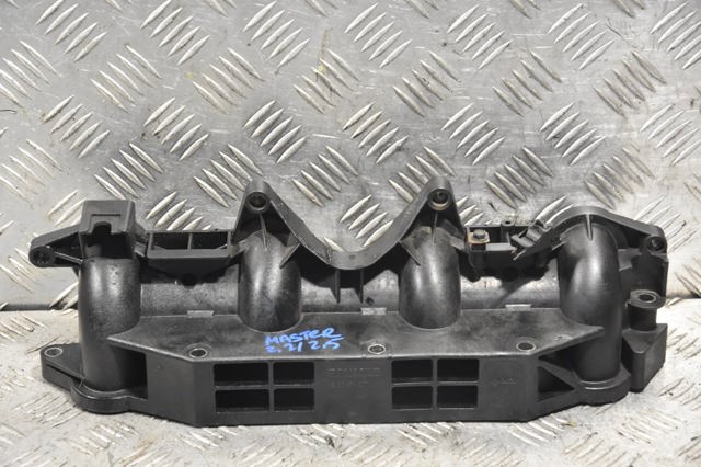 Колектор впускний нижній 8200514907 RENAULT