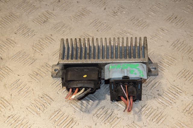 Реле передпускового підігрівача 8200558438A NISSAN