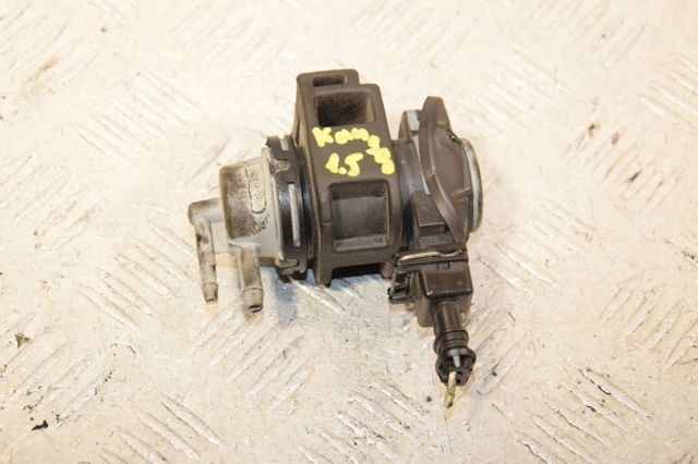 Перетворювач тиску (соленоїд) наддуву / EGR 8200575400 RENAULT