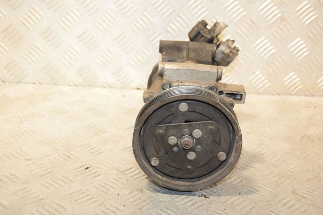 Компресор холодоагенту 8200651251 RENAULT