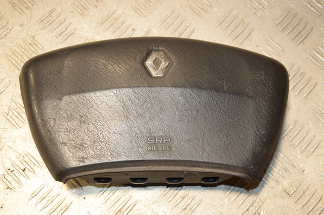 Подушка Айрбег водія 8200676895 RENAULT