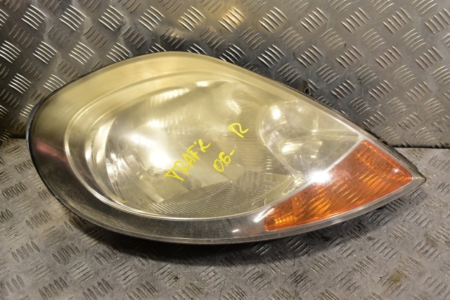 Права блок фара 8200701353 RENAULT