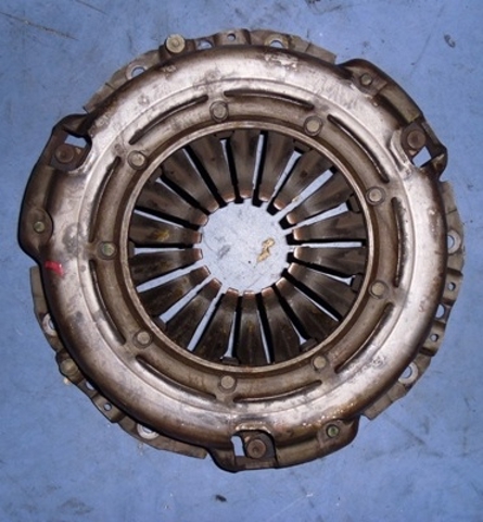 Натискний диск зчеплення 8200716880 RENAULT