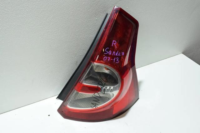 Ліхтар задній правий 8200734824 RENAULT