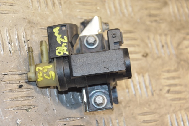 Перетворювач тиску (соленоїд) наддуву / EGR 8200790180 MERCEDES
