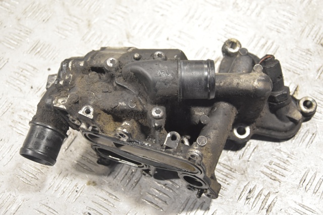 Корпус масляного фільтра 8200797762 NISSAN