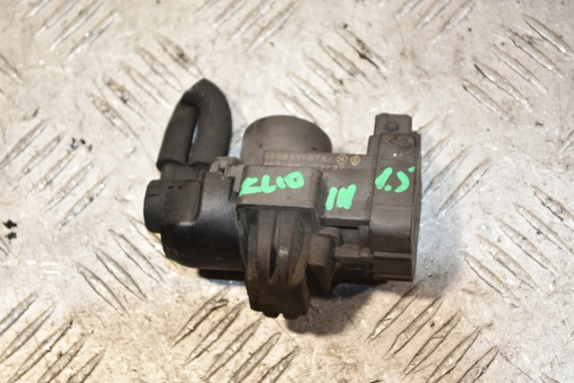 Перетворювач тиску (соленоїд) наддуву / EGR 8200946078 RENAULT