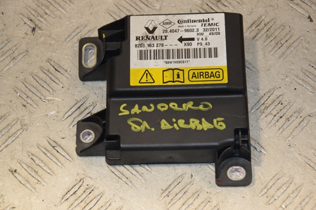 Блок управління airbag 8201163278 RENAULT