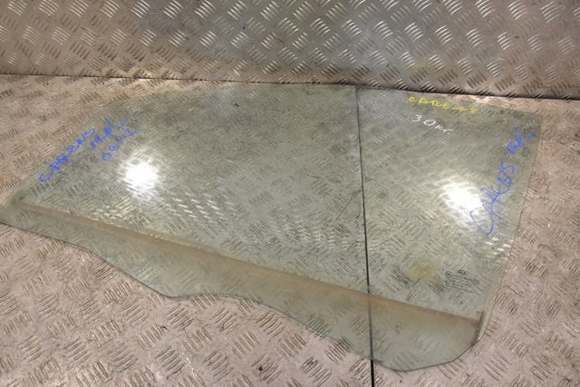 Скло водійських дверей 824111D000 HYUNDAI