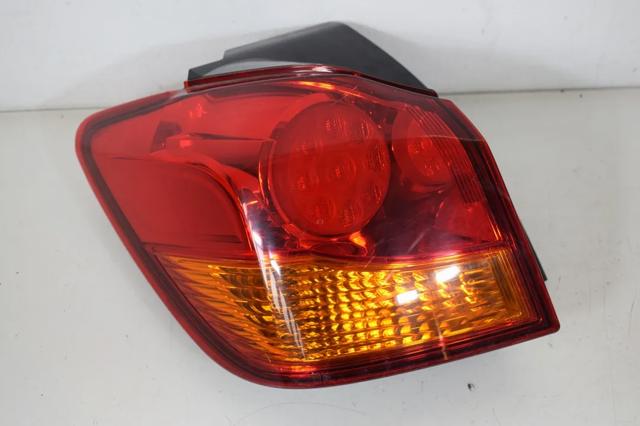 Стоп задній 8330A689 MITSUBISHI
