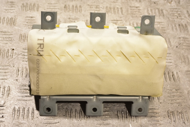 Подушка безпеки бокова 845302R000 HYUNDAI