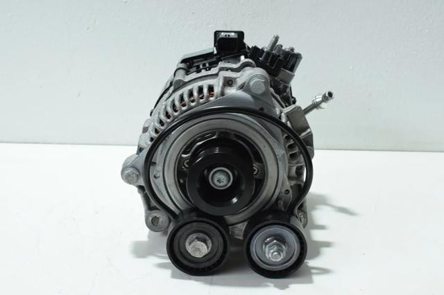Авто генератор 8490540 BMW
