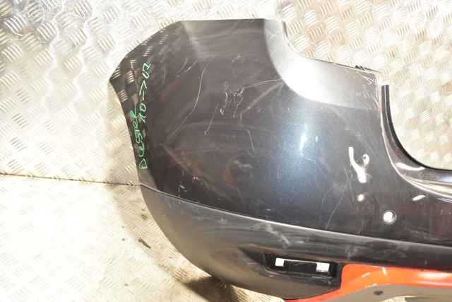 Буфер (бампер) задній 850220033R RENAULT