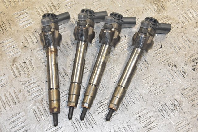 Форсунки електромагнітні 8514148 BMW