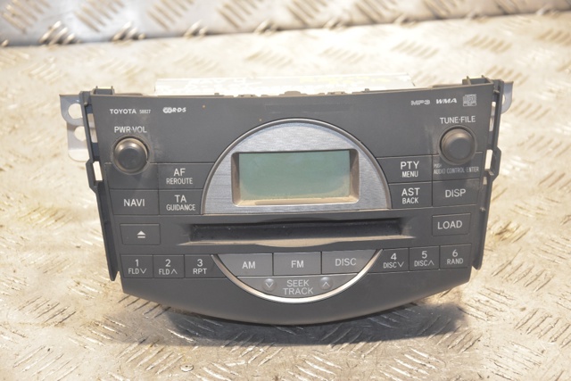 Магнітола 8612042220 TOYOTA