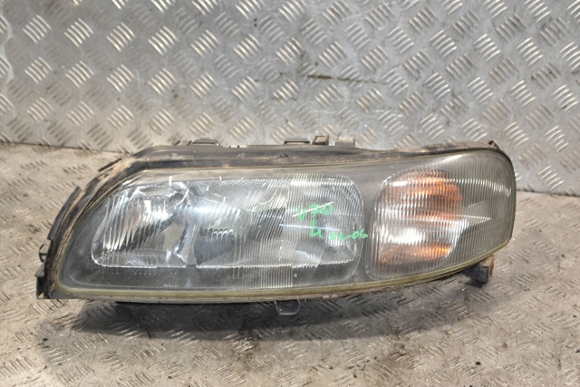 Оптика 8620686 VOLVO