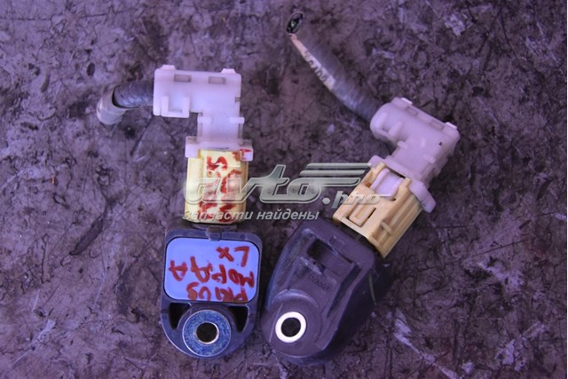Датчик Ейрбег передній 8917375010 TOYOTA