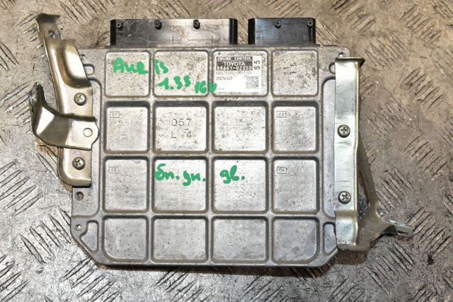 Блок електронного управління 8966102S50 TOYOTA