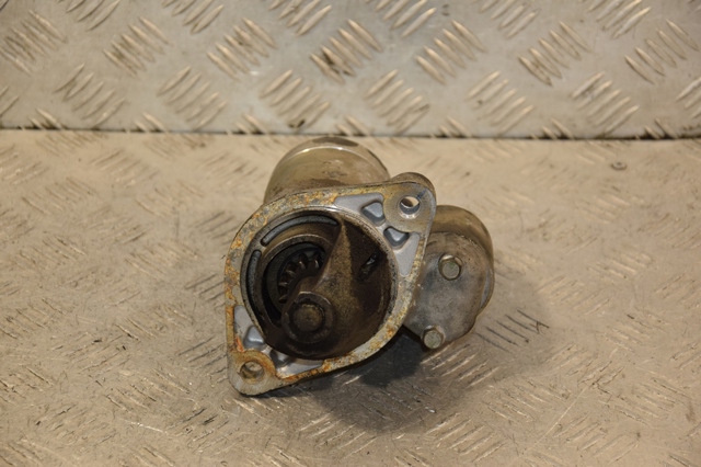 Стартер двигуна 8980147432 OPEL