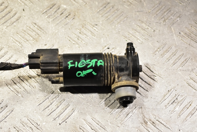 Насос омивача скла переднього 8A6117K624AA FORD