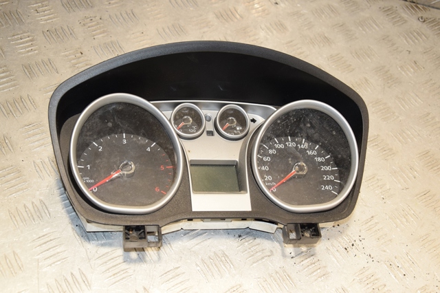 Панель приладів 8V4T10849GJ FORD