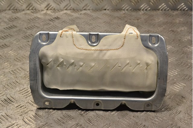 Подушка безпеки пасажира 8V51A044H30BA FORD