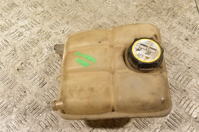 Бачок розширювальний 8V618K218DE FORD