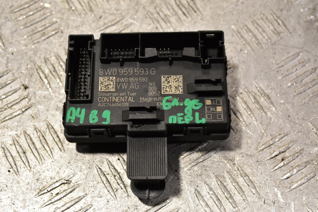 Блок комфорту передніх дверей 8W0959593G VAG