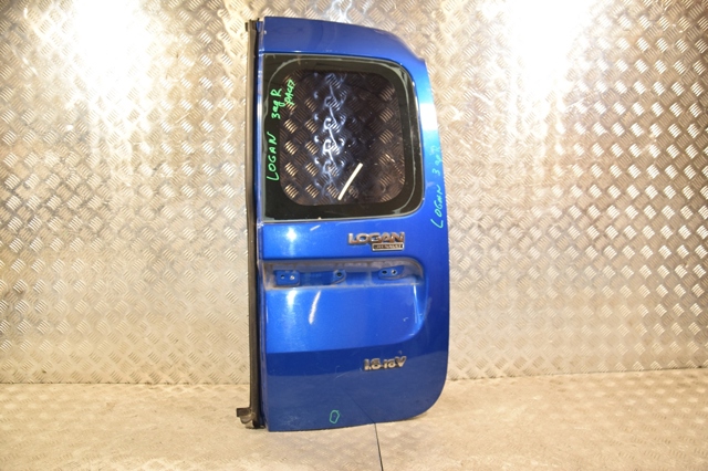 Двері пасажирські задні праві 901007270R RENAULT