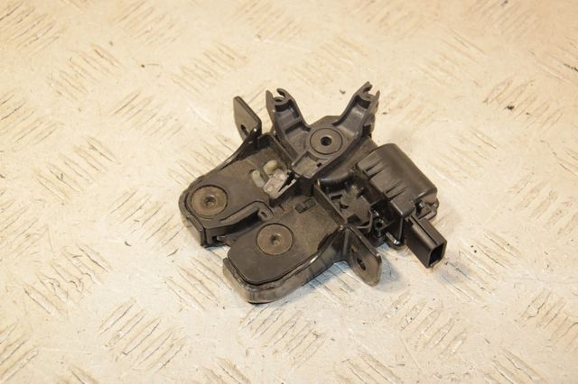 Замок кришки багажника 905030010R RENAULT