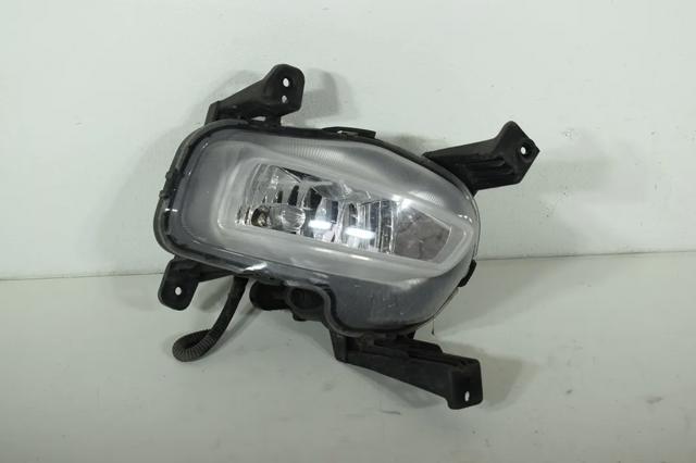 Туманка права 92202J7000 HYUNDAI